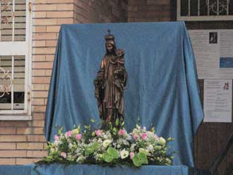 statua della Madonna del Carmine foto 1