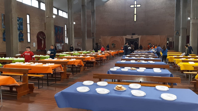 pranzo in chiesa