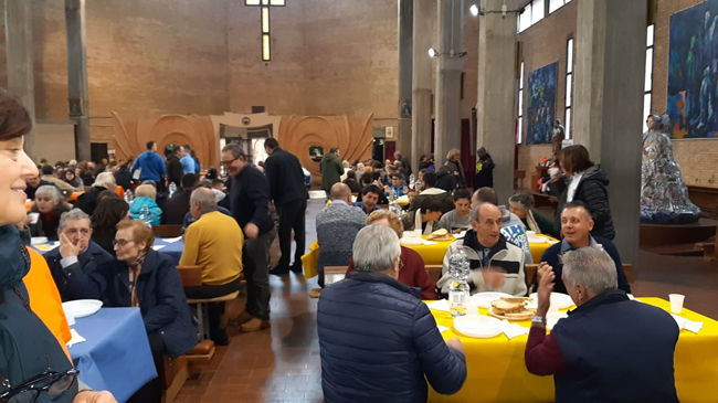 pranzo in chiesa