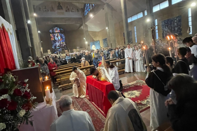 giovedi santo-adorazione eucaristica